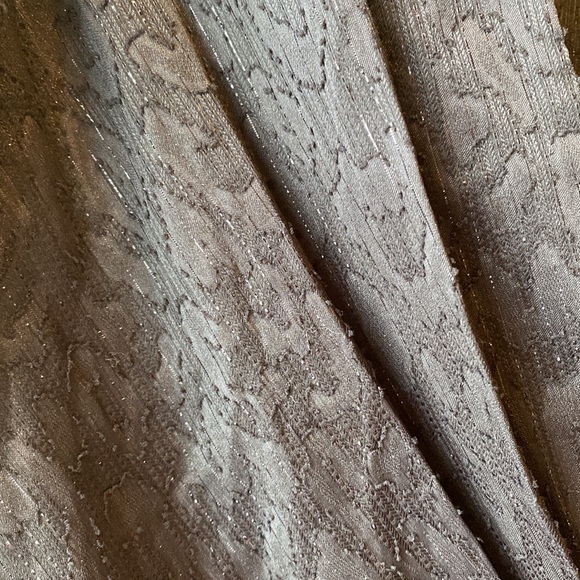 ✨BRAND NEW✨ DYNAMITE BLACK LEOPARD SPARKLY DRESS WITH RUFFLE DETAILING - Picture 4 of 16